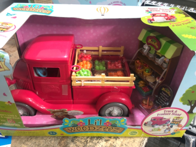 Photo 1 of Li'l Woodzeez Farmer's Market Truck Playset
