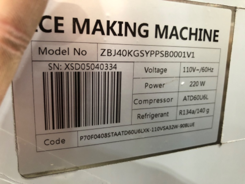 Photo 3 of VEVOR
80 - 90 lb. / 24 H Commercial Ice Maker with 33 lb. Storage Bin Freestanding Ice Machine in Silver turns on but does not make ice