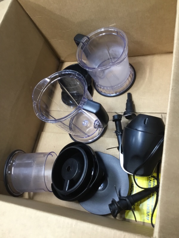 Photo 2 of ***NON-FUNCTIONAL/PARTS ONLY***
Ninja QB1004 Blender/Food Processor with 450-Watt Base, 48oz Pitcher, 16oz Chopper Bowl, and 40oz Processor Bowl for Shakes, Smoothies, and Meal Prep
