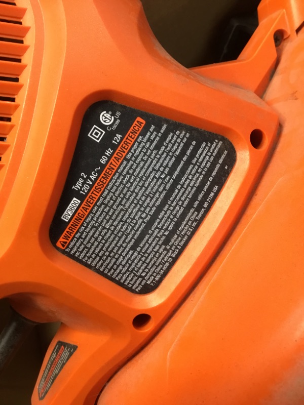 Photo 4 of Black & Decker 12 AMP 230 MPH 385 CFM Corded Electric Handheld 3-In-1 Leaf Blower, Vacuum & Mulcher

