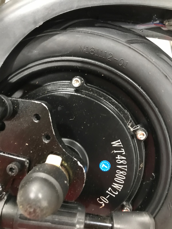 Photo 1 of ***ERROR MESSAGE RECEIVING TIMED OUT** DOESNT THROTTLE*** EVERCROSS Electric Scooter, Electric Scooter for Adults with 800W Motor, Up to 28MPH & 25 Miles, Scooter for Adults with Dual Braking System, Folding Electric Scooter Offroad with 10'' Solid Tires
