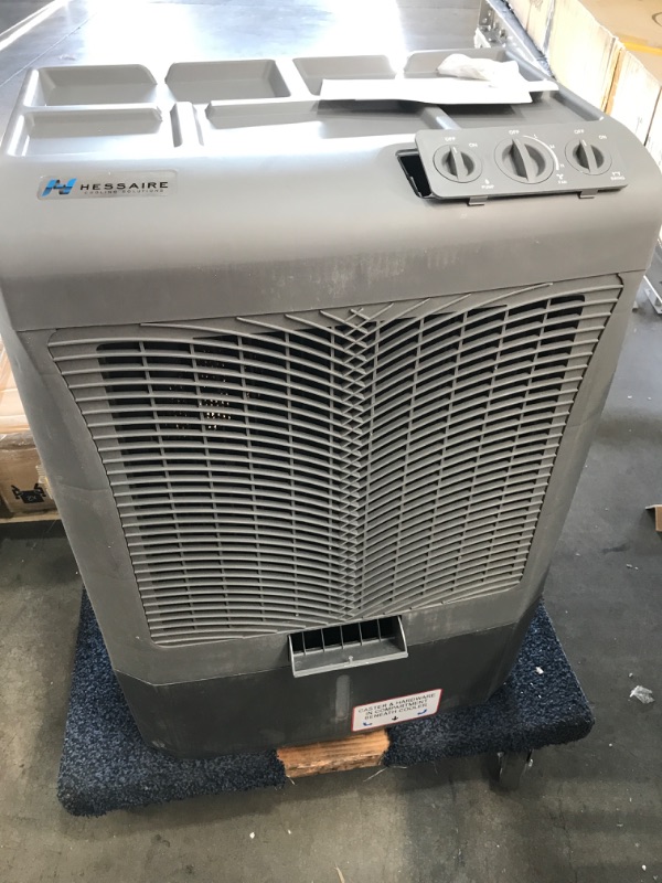 Photo 3 of **DAMAGE** Hessaire 2,200 CFM 2-Speed Portable Evaporative Cooler, Gray