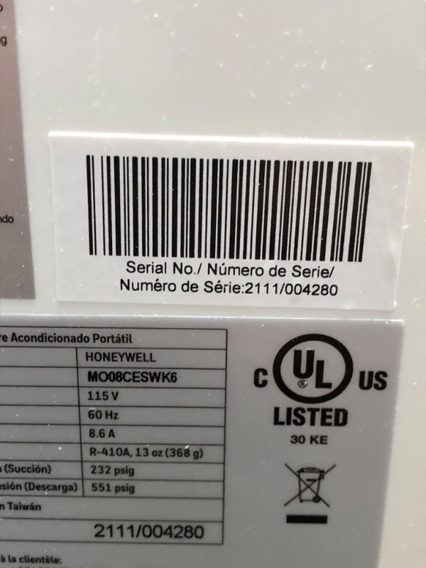 Photo 4 of MAKES A WEIRD SOUND**Honeywell White/Black MO08CESWK6 9,100 (ASHRAE)/6,100 BTU (SACC) Portable Air Conditioner, 400 Sq. Ft
