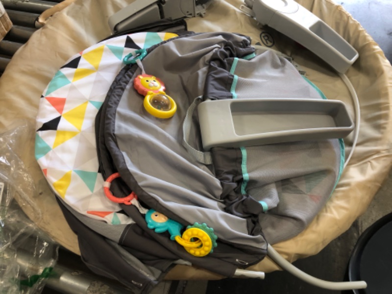 Photo 2 of Fisher-Price Portable Bassinet and Travel Play Area with Baby Toys, Indoor and Outdoor Use, On-the-Go Baby Dome, Windmill
- Missing/loose hardware 