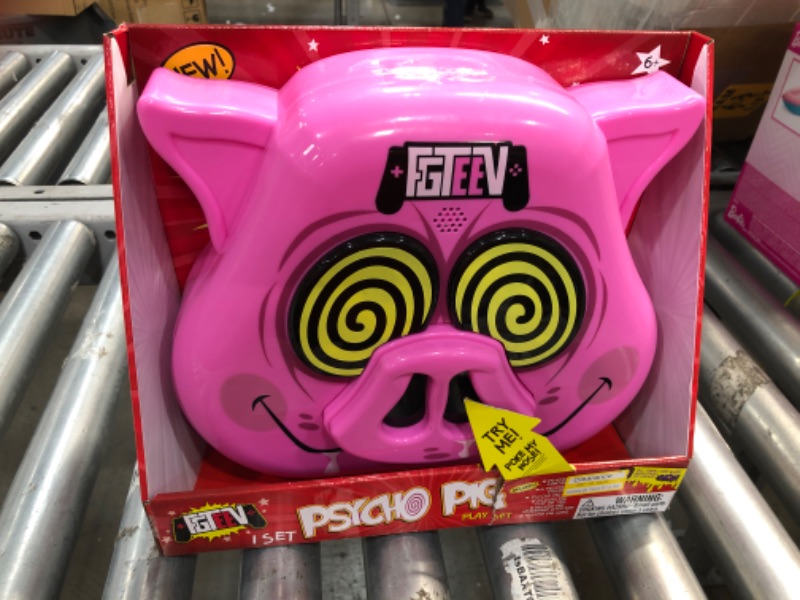 Photo 2 of FGTeeV Psycho Pig Party Pack
