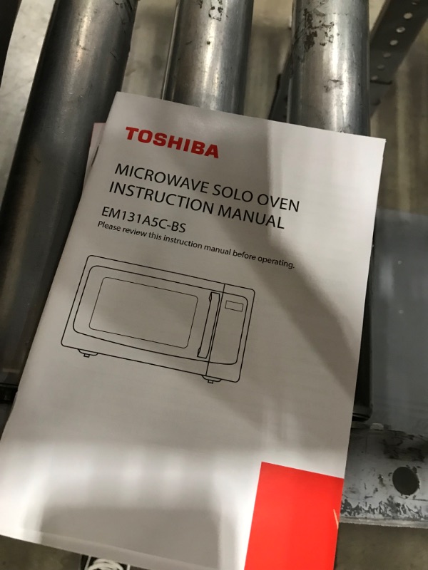 Photo 1 of -OPENED TO VERIFY PARTS!
Toshiba EM131A5C-BS Microwave Oven with Smart Sensor Easy Clean Interior ECO Mode and Sound on/Off 1.2 Cu.ft 1100W Black Stainless Steel
