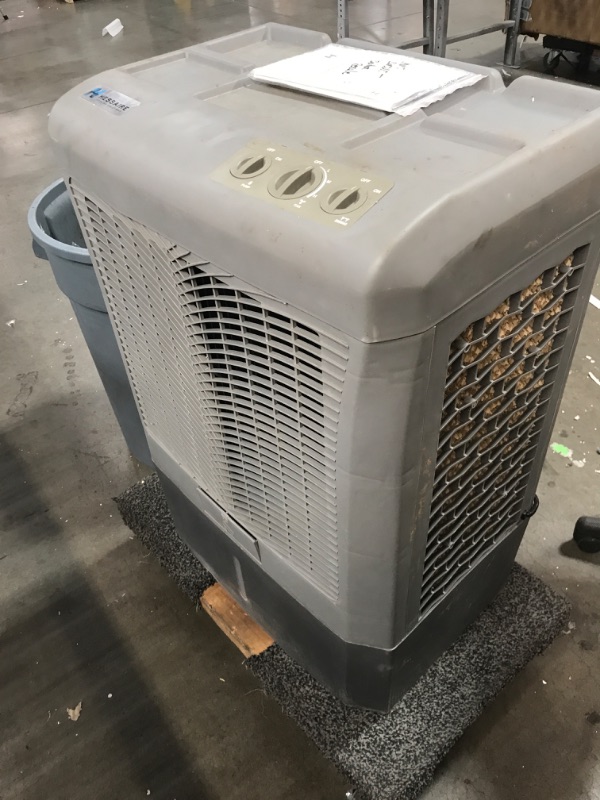 Photo 2 of (needs repair) Hessaire MC37M Evaporative Cooler, 3,100 CFM, Gray
