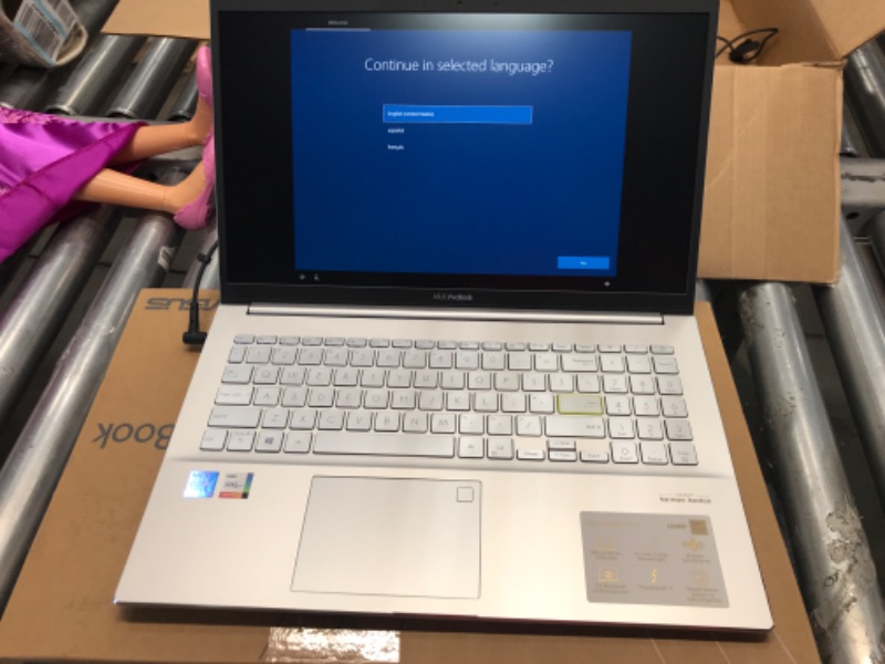 Photo 8 of ASUS VivoBook S15 S533 Thin and Light Laptop, 15.6” FHD Display, Intel Core i7-1165G7 CPU, 16GB DDR4 RAM, 512GB PCIe SSD, Fingerprint Reader, Wi-Fi 6, Windows 10 Home, Dreamy White, S533EA-DH74-WH