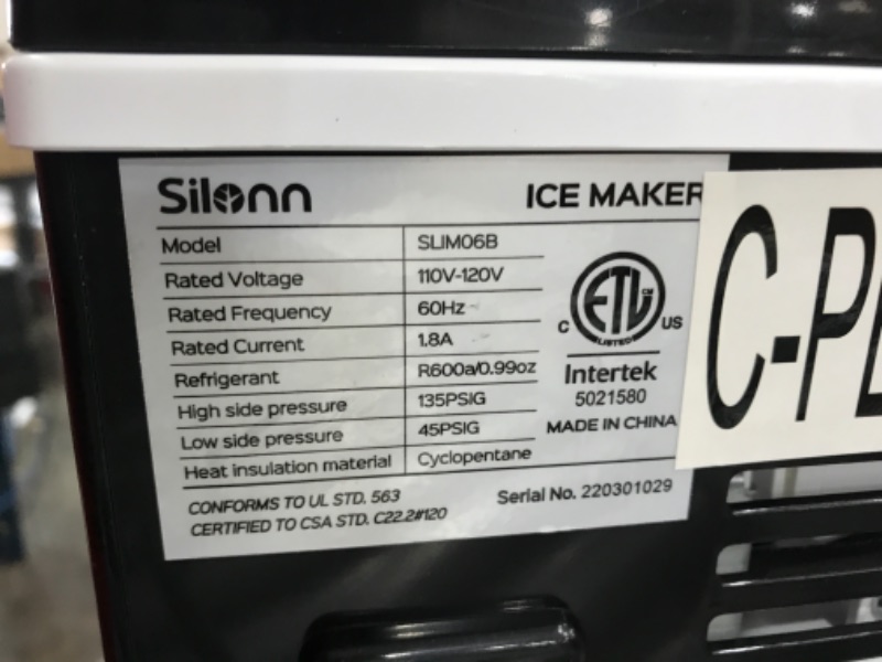 Photo 4 of Silonn Countertop Ice Maker Machine, Portable Ice Makers Countertop with Handle, Makes up to 27 Lbs. of Ice per Day, 9 Cubes in 7 Mins, Self-Cleaning
