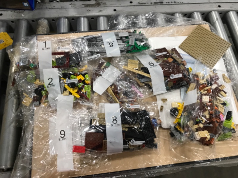 Photo 4 of INCOMPLETE!!!LEGO Jurassic Park T. rex Breakout 76956 Building Kit
**SET NOT COMPLETE, OPENED LEGO BAGS, LOOSE LEGOS, MISSING PIECES**

