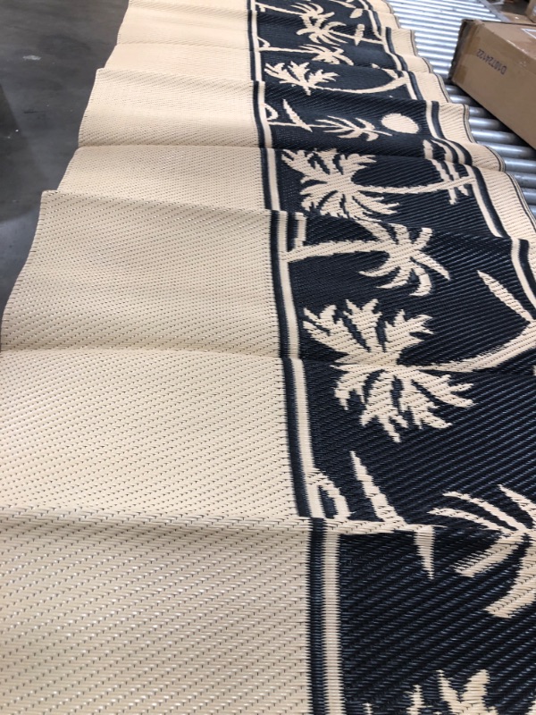 Photo 1 of 17'X9' PALM TREE OUTDOOR RUG
