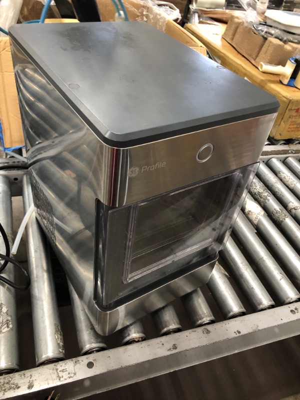 Photo 5 of DAMAGED ITEM
GE Profile Opal | Countertop Nugget Ice Maker with Side Tank | Portable Ice Machine Makes up to 24 lbs. of Ice Per Day | Stainless Steel Finish
