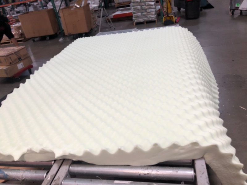 Photo 2 of 76 X 80 KING SIZE MATTRESS BED TOPPER