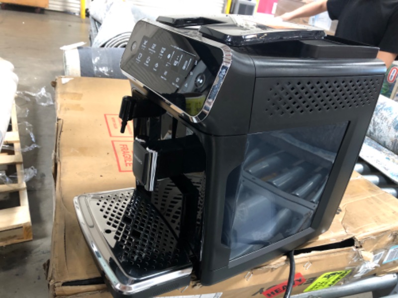 Photo 1 of Philips 3200 Series Fully Automatic Espresso Machine w/ Milk Frother, Black, EP3221/44
