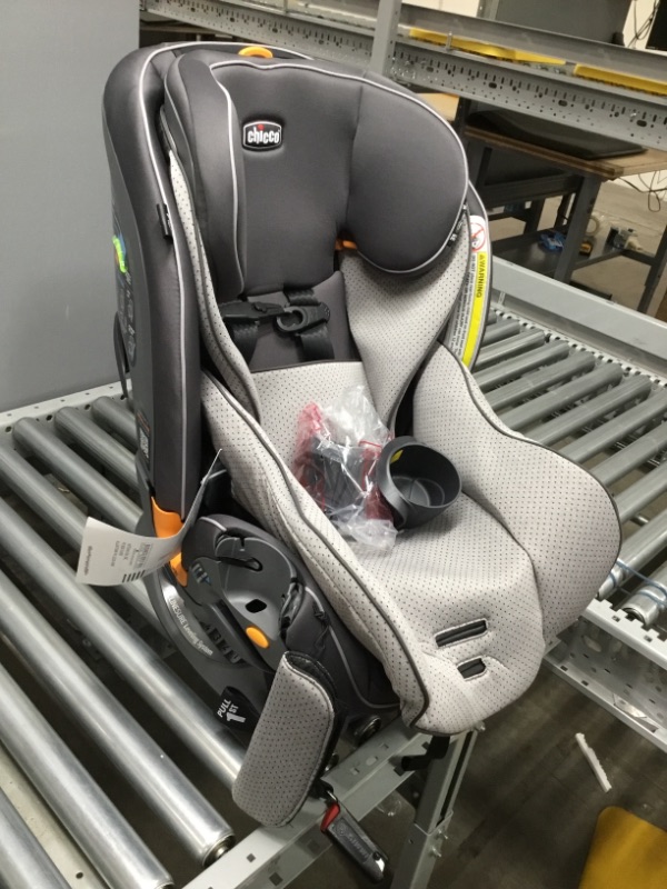 Photo 2 of Chicco Fit4 4-in-1 Convertible Car Seat, Stratosphere (1824126)
