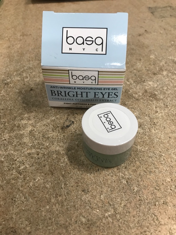 Photo 2 of ** EXP: 07/2022 ***
BASQNYC Cucumber Tea Eye Gel, 0.5oz
