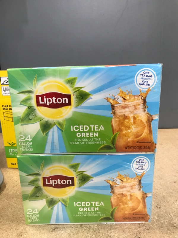 Photo 2 of *** EXP: JUN 29 2022 **   ** NON-REFUNDABLE **   ** SOLD AS IS ***
Lipton Fresh Brewed Green Iced Tea - 48 per case.
