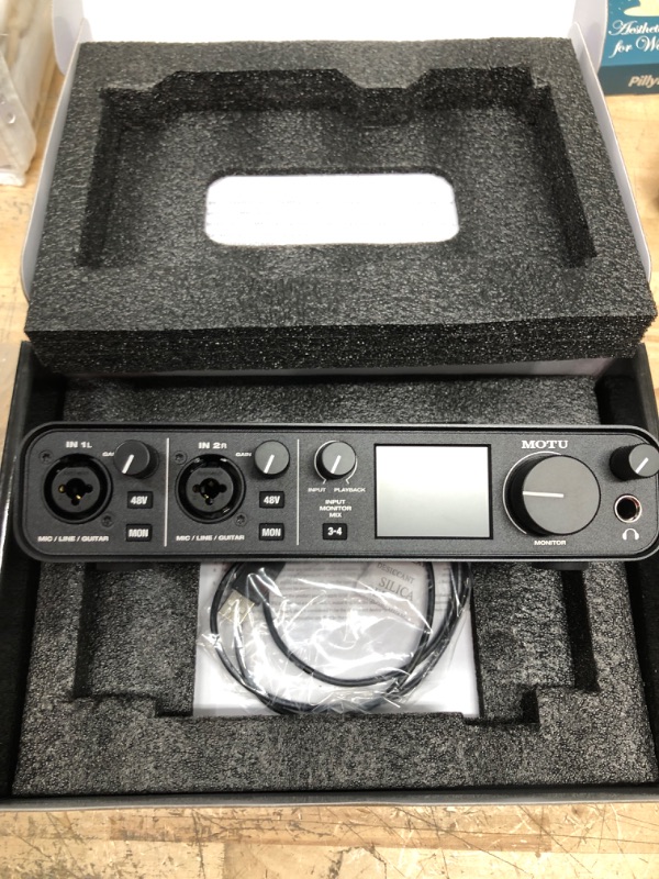 Photo 1 of MOTU M4 4x4 USB-C Audio Interface
ITEM HAS BEEN OPENED, MINOR DUST