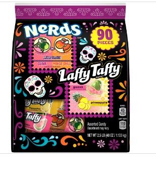 Photo 1 of ***NON-REFUDNABLE***
BEST BY 1/22
5 BAGS
Nerds Guava/Mango Chile & Laffy Taffy Guava/Pineapple Halloween Candy Variety Pack, 40 Oz (90 Count)
