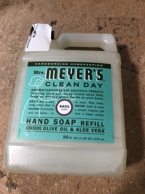 Photo 2 of **  NON-REFUNDABLE **   ** SOLD AS IS **
Mrs. Meyers Liquid Hand Soap Refill Liquid 33 Oz Basil Scent
