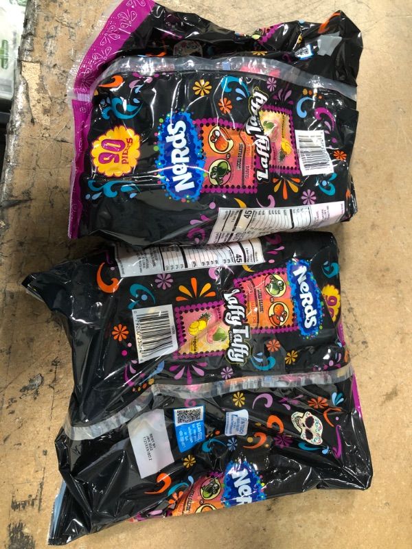 Photo 2 of ** EXP: JAN 2022 **    ** NON-REFUNDABLE **   ** SOLD AS IS **   ** SETS OF 2 **
Nerds & Laffy Taffy Halloween Variety Pack, 40 Ounce