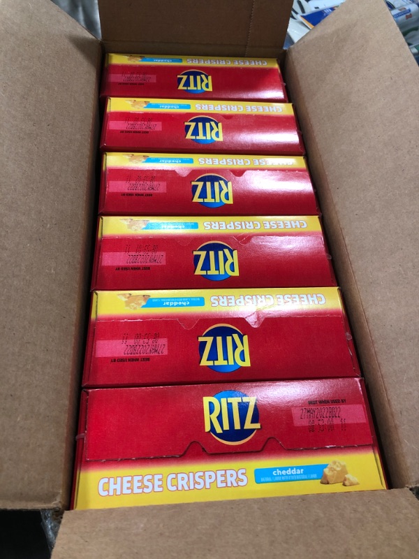 Photo 3 of ** EXP 27 MAY 2022  **   ** NON-REFUNDABLE **    *** SOLD AS IS **
Ritz Crispers Cheddar Chips, Cheese, 6 Count (Pack of 1)
