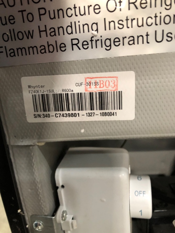 Photo 6 of **NOT FUNCTIONAL PARTS ONLY**Whynter CUF-301SS Energy Star 3.0 Cubic feet Upright Freezer, 3, Stainless Steel
