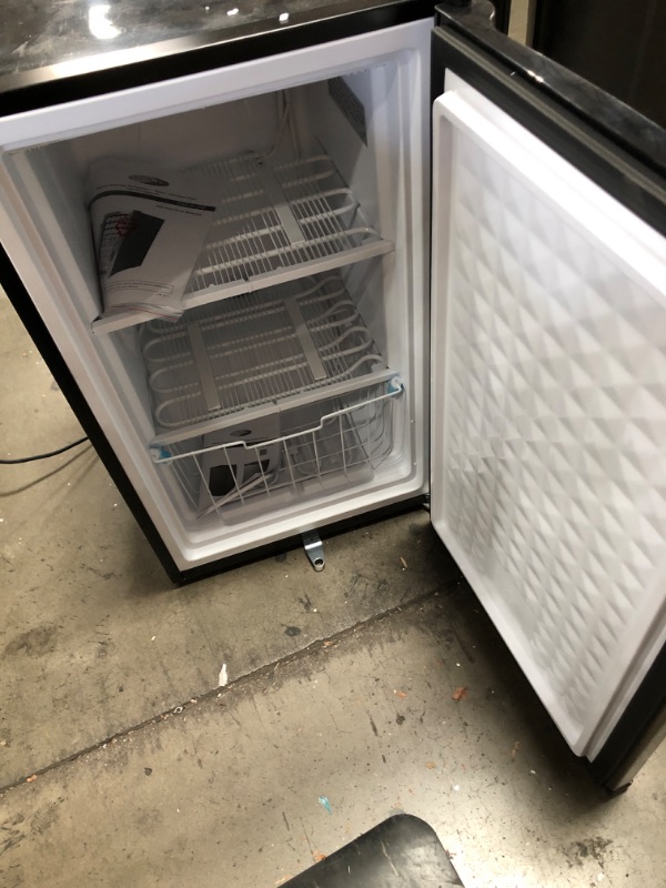 Photo 3 of **NOT FUNCTIONAL PARTS ONLY**Whynter CUF-301SS Energy Star 3.0 Cubic feet Upright Freezer, 3, Stainless Steel
