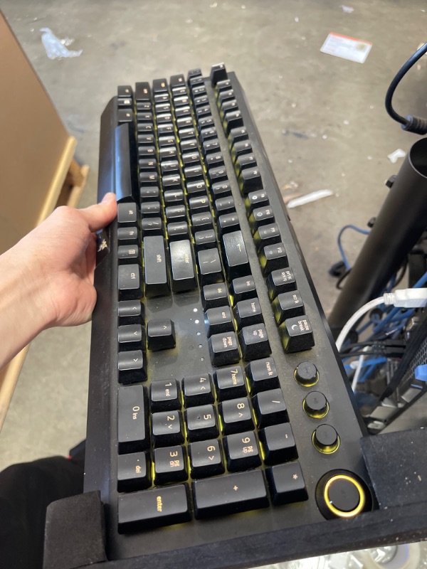 Photo 4 of Razer - Huntsman V2 Analog Full Size Wired Opto-Mechanical Gaming Keyboard with Chroma RGB Backlighting - Black
