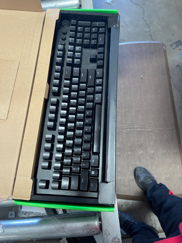 Photo 1 of Razer - Huntsman V2 Analog Full Size Wired Opto-Mechanical Gaming Keyboard with Chroma RGB Backlighting - Black
