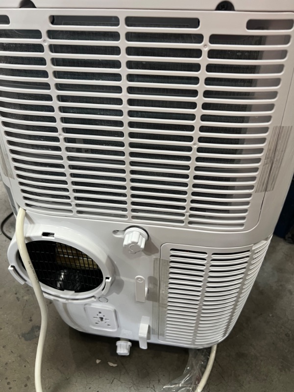 Photo 7 of *DAMAGED* BLACK+DECKER 14,000 BTU Portable Air Conditioner with Heat and Remote Control, White
