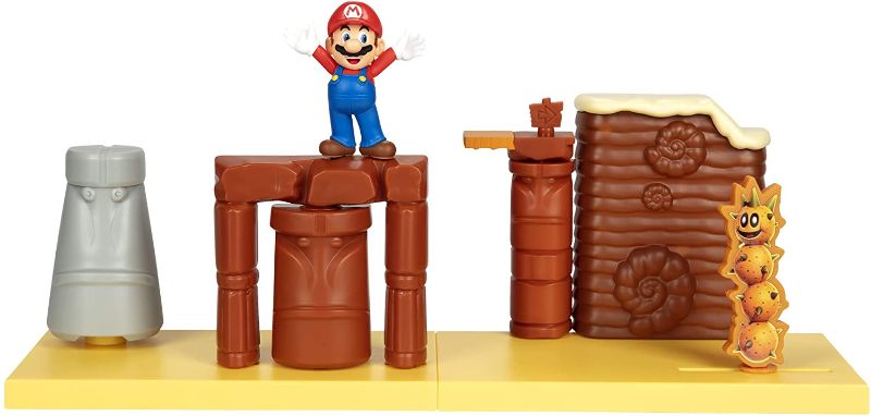 Photo 1 of 2 Nintendo 2.5in Desert Playsets (PACK OF 2)

