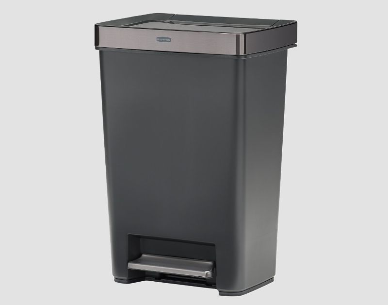Photo 1 of **does not open **Rubbermaid Premier Series III Step-On Trash Can for Home and Kitchen, with Stainless Steel Rim, 12.4 Gallon, Charcoal
