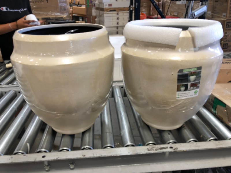 Photo 3 of 14" Ceramix Monroe Planter 2 Pack
