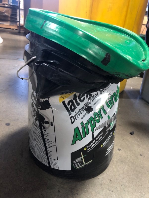 Photo 2 of (DENTED WITH DRIED LEAK) Latex-ite 4.75 Gal. Airport Grade Asphalt Driveway Filler Sealer