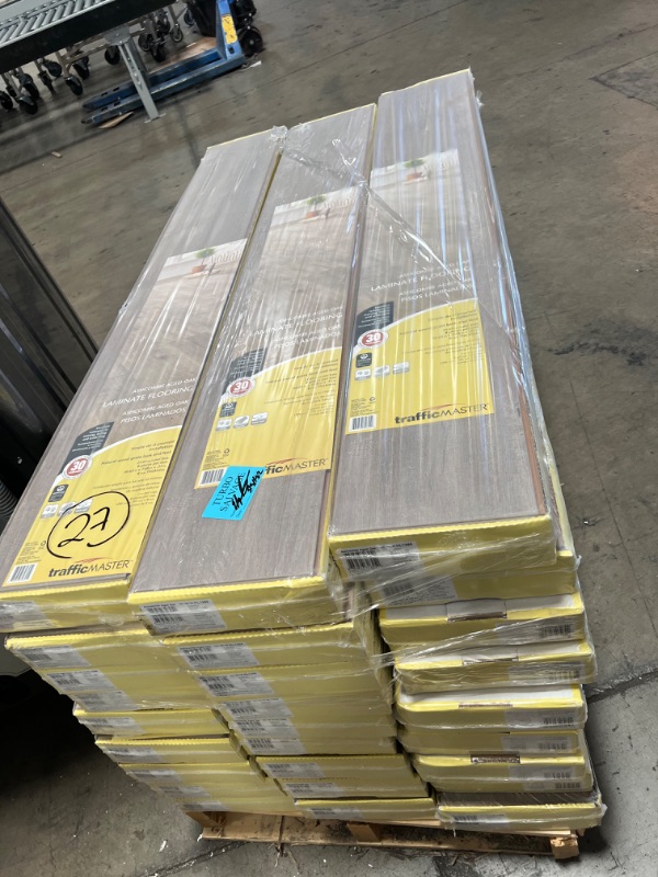 Photo 3 of *** PALLET OF  27  CASES *** EIR Ashcombe Aged Oak 8 mm Thick x 7-11/16 in. Wide x 50-11/16 in. Length Laminate Flooring (21.63 sq. ft. / case)
