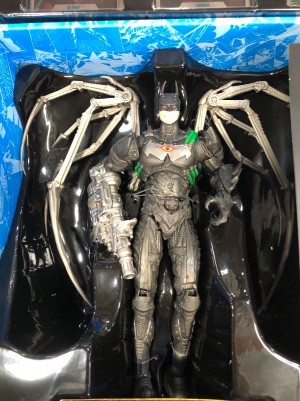 Photo 6 of DC Comics Build-A Collector Figure - Exclusive Batman and Beyond 5pk
