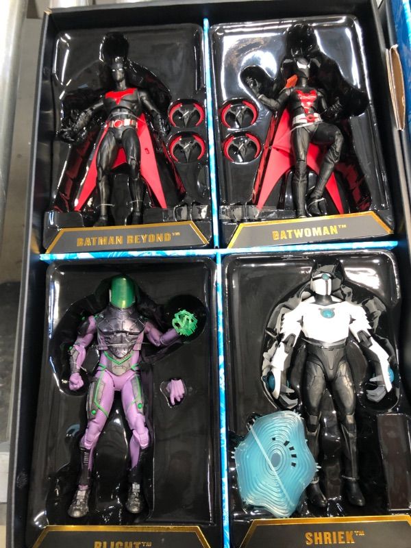 Photo 5 of DC Comics Build-A Collector Figure - Exclusive Batman and Beyond 5pk
