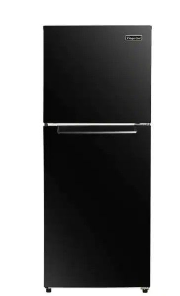 Photo 1 of Magic Chef 10.1 cu. ft. Top Freezer Refrigerator in Black