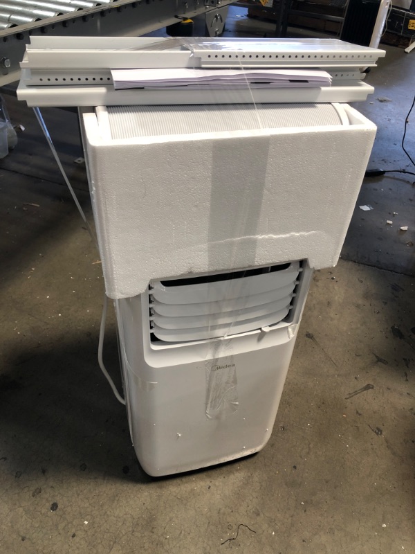 Photo 4 of (NOT FUNCTIONAL) Midea 8,000 BTU DOE (5,300 BTU SACC) Portable Air Conditioner