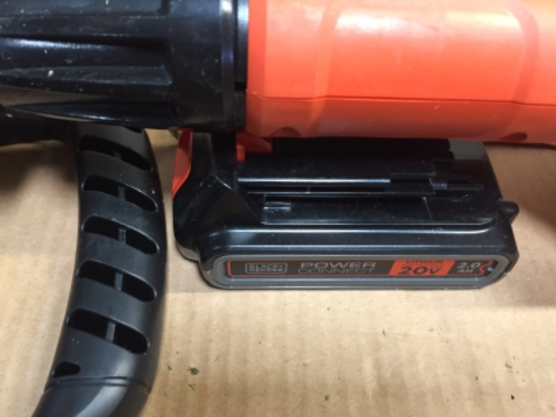 Photo 6 of **USED*- BLACK+DECKER 20V MAX String Trimmer with Extra Lithium Battery 2.0 Amp Hour (LST300 & LBXR2020-OPE)
