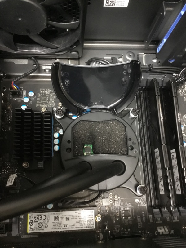 Photo 3 of ***MISSING CPU*** Alienware Aurora R14 Liquid Cooled Gaming Desktop - AMD Ryzen 9 5900, 32GB 3466MHz RAM, 1TB SDD + 2TB HDD, NVIDIA GeForce RTX 3080 10GB GDDR6X Graphics, VR Ready, USB-C, Windows 11 Home – Black
