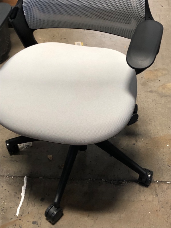 Photo 5 of **BAD HYDROLIC**
Steelcase Series 1 Work Office Chair - Nickel
