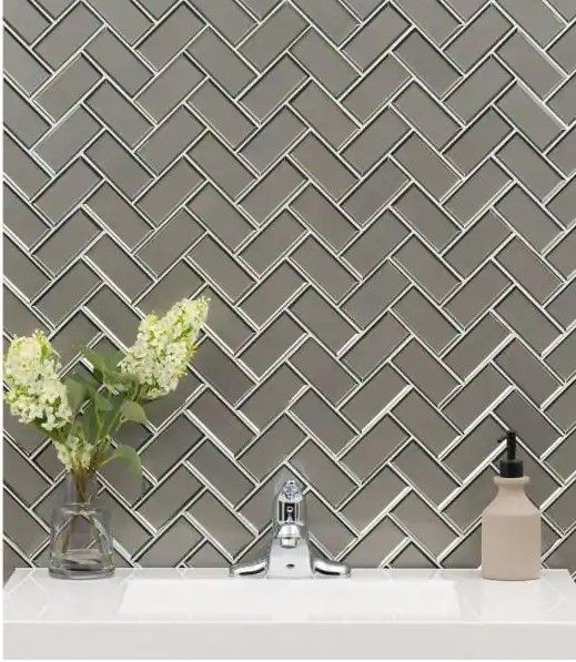 Photo 1 of 5 BOXES
MSI
Champagne Bevel Herringbone 11.08 in. x 13.86 in. x 8mm Glass Mesh-Mounted Mosaic Tile (10.6 sq. ft. / case