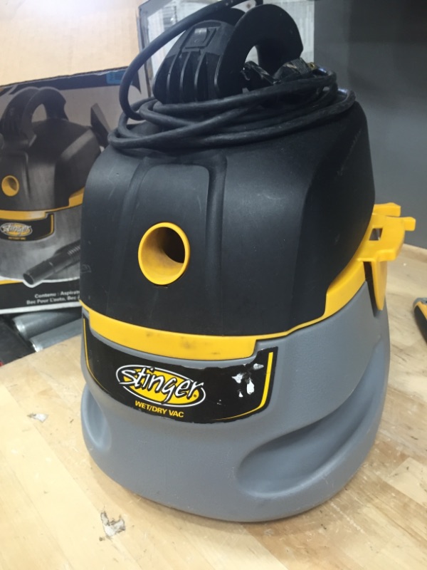 Photo 2 of 2.5 Gal. 1.75-Peak HP Compact Wet/Dry Shop Vacuum with Filter Bag, Hose and Accessories
