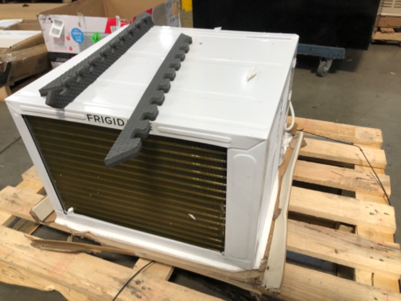 Photo 2 of ***PARTS ONLY*** Frigidaire Window Air Conditioner, 11,000 BTU with Supplemental Heat and Slide Out Chassis, in White

