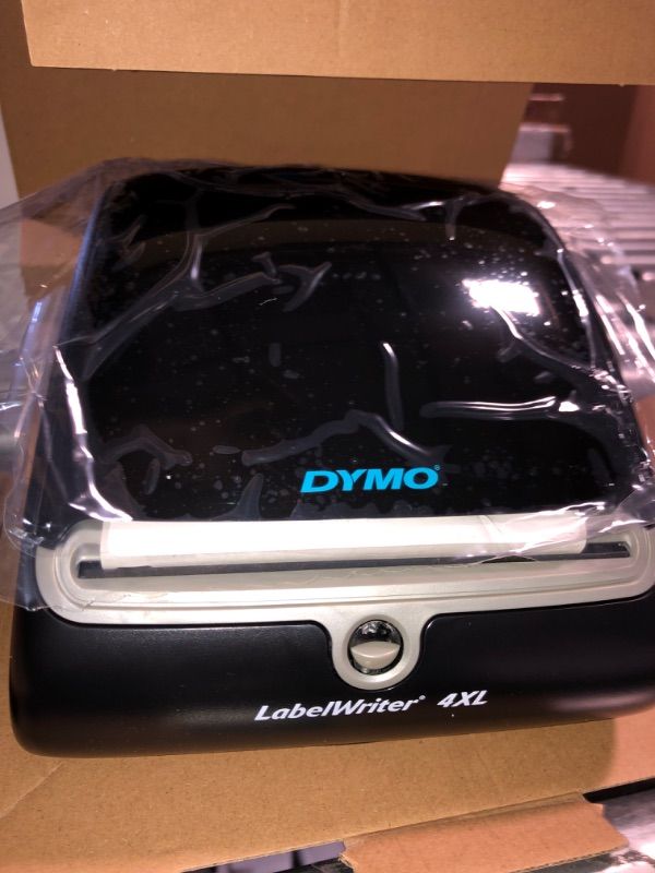 Photo 4 of DYMO 1755120 LabelWriter 4XL Thermal Label Printer
