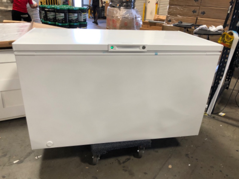 Photo 10 of FFCL1542AW Frigidaire 14.8 Cu. Ft. Chest Freezer