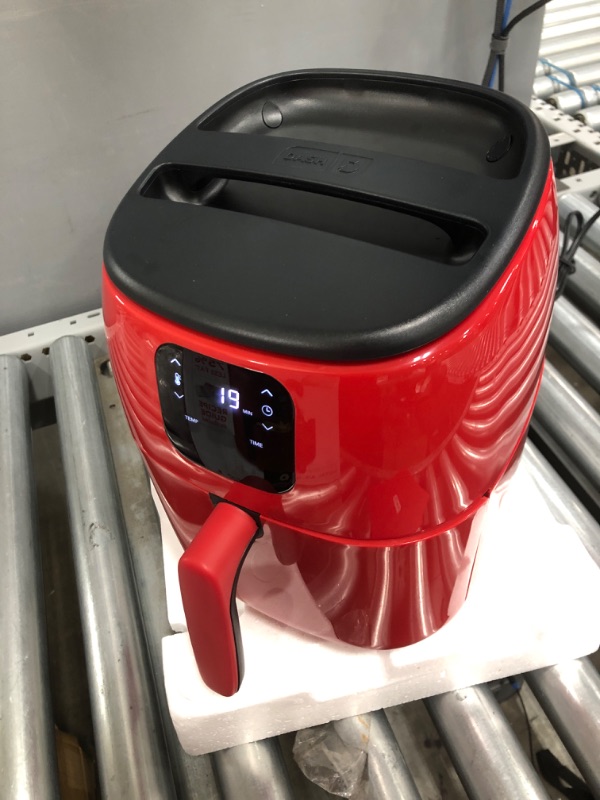 Photo 2 of Dash Tasti-Crisp™ Digital Air Fryer with AirCrisp® Technology, Custom Presets, Temperature Control, and Auto Shut Off Feature, 2.6 Quart - Red
