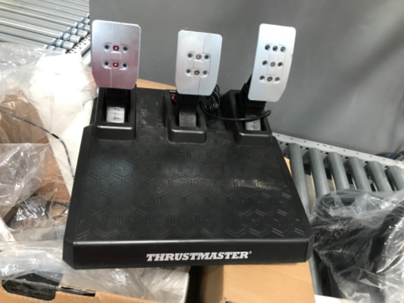 Photo 3 of Thrustmaster T248X (XBOX Series X/S, One, PC)
